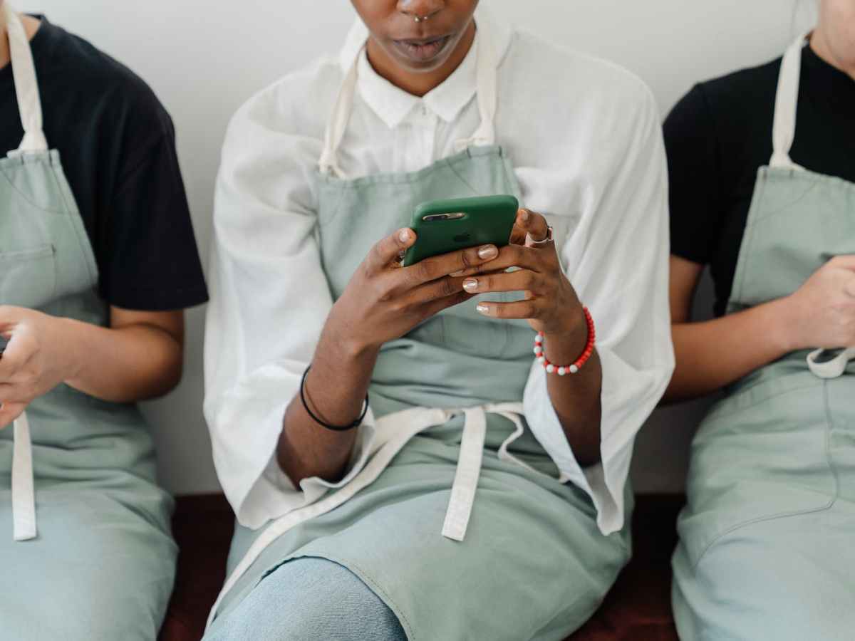 Phubbing: buone maniere e nuove versioni di&nbsp;noi